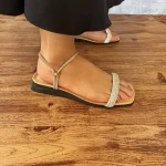 صندل تخت دو‌حالته نگینی آیدا