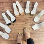 صندل پاشنه شیشه ای نیلو